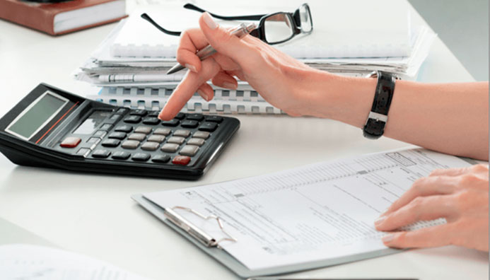 ¿Qué rubros deben tomarse para la base de cálculo en una liquidacion final de un despido sin causa?